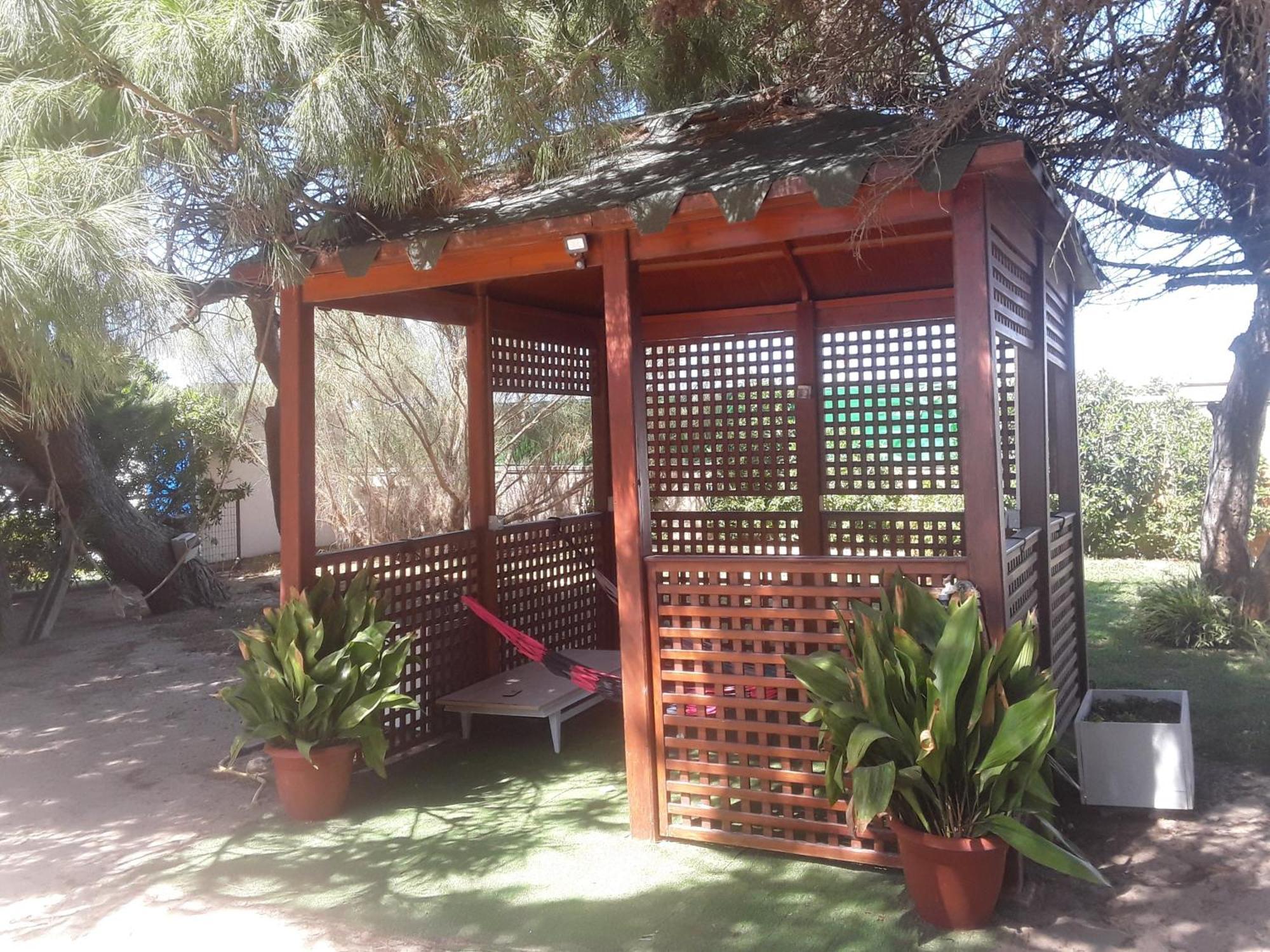 En Finca Las Dunas Dos Chalets Con Jacuzzis En Primera Linea De Playa , Uno De 4 Dormitorios Y Otro De 2 Dormitorios, Llama Al Seiscientos Veintisiete Cuatrocientos Diecisiete Trescientos Noventa Y Ocho Rota Exterior foto